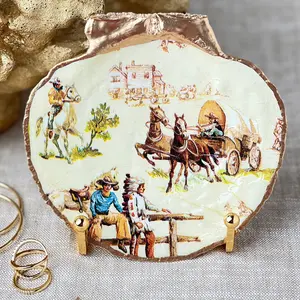 Cowboy & Indians Scallop Shell