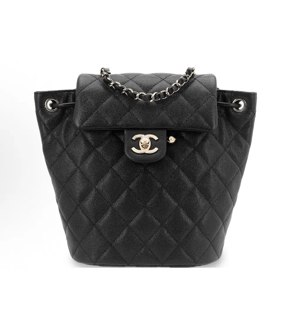 Pre-owned CHANEL 23S Black Gold Caviar Salzburg Backpack Microchip Version 2416898Z