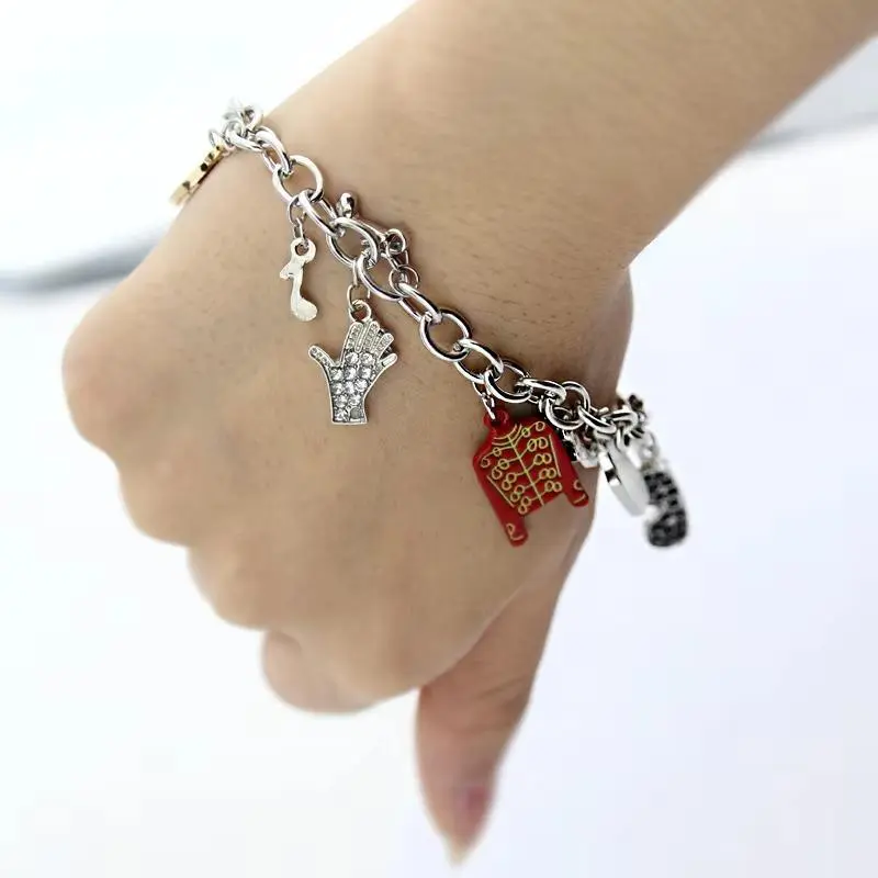 Michael Jackson Music Charm Bracelet Pop Dancer Rock Roll Inspired Everlasting Classic MJ Dancing Hat Glove Charm Punk Jewelry Bracelet Love