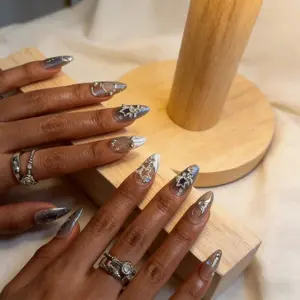 Reusable Almond Shape Galaxy Nail Wraps, Blue Nude Ice Design, Quick Manicure, Full Coverage, Includes Jelly Glue & Nail File, Reusable Press On