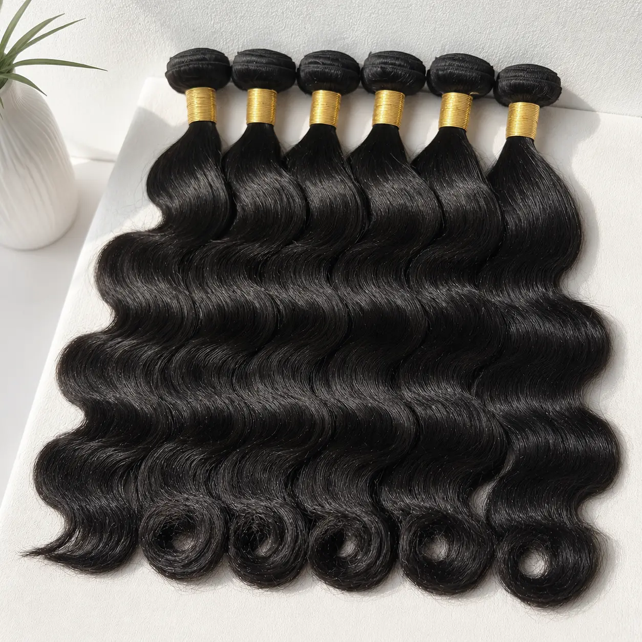 Brazilian Virgin Human Hair Bundles 32inch Body Wave Hair for Quick Weave 1/3/4 Bundles Double Drawn Thick Ends Soft No Shedding Tangle Free Luxury Salon Nature Black