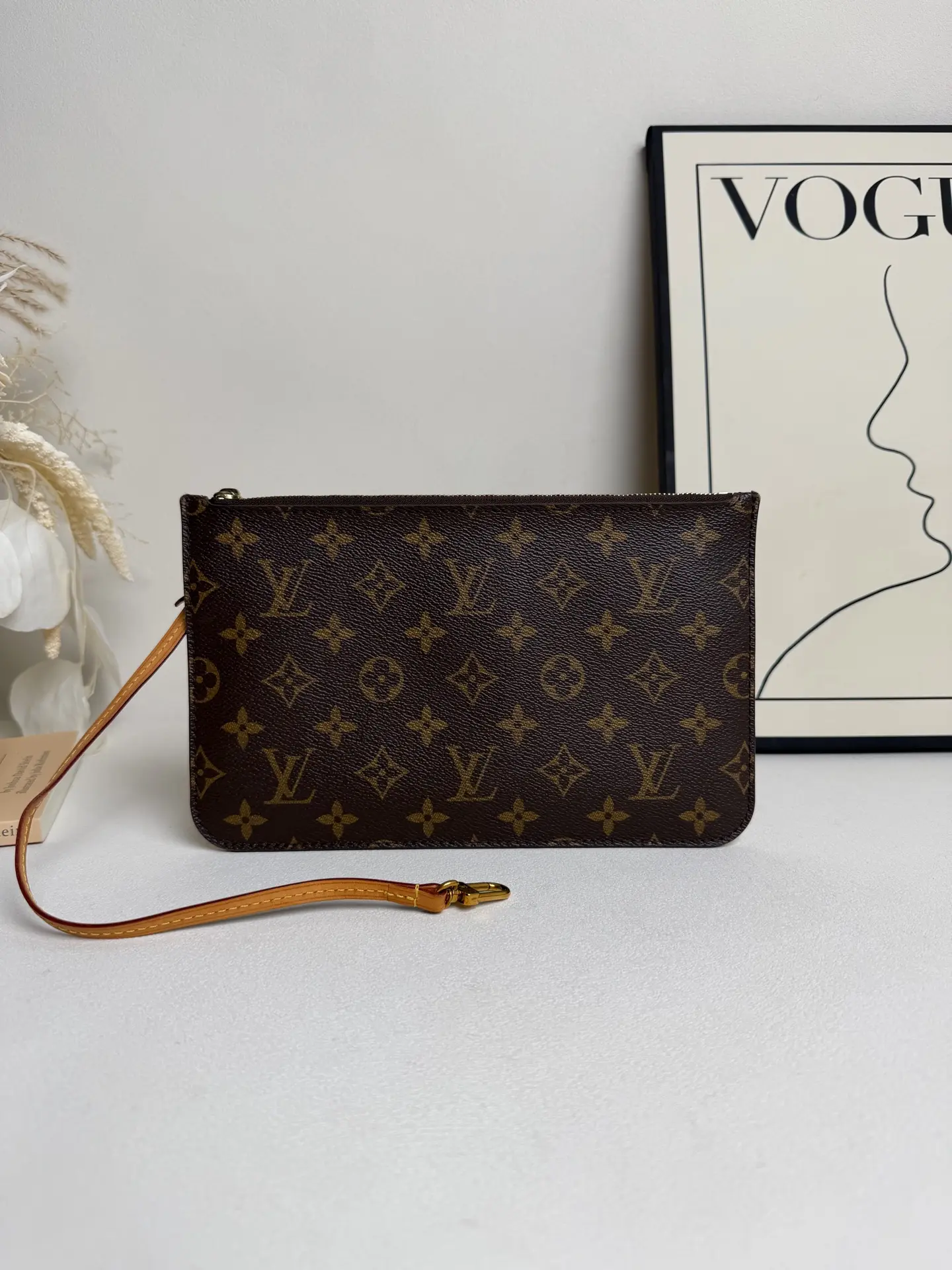Pre-owned Louis Vuitton Monogram Neverfull Pochette CC0078
