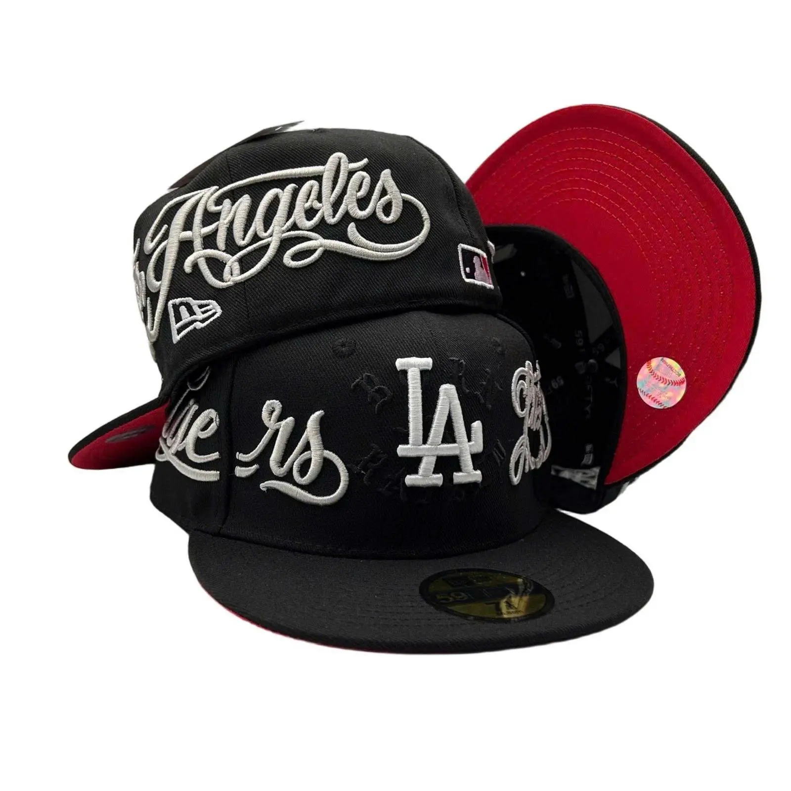 Embroidered Flat Brim Fitted Cap for Men & Women, Structured Streetwear Baseball Hat with Script Design