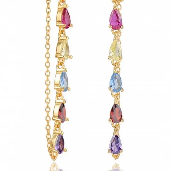 Color earrings