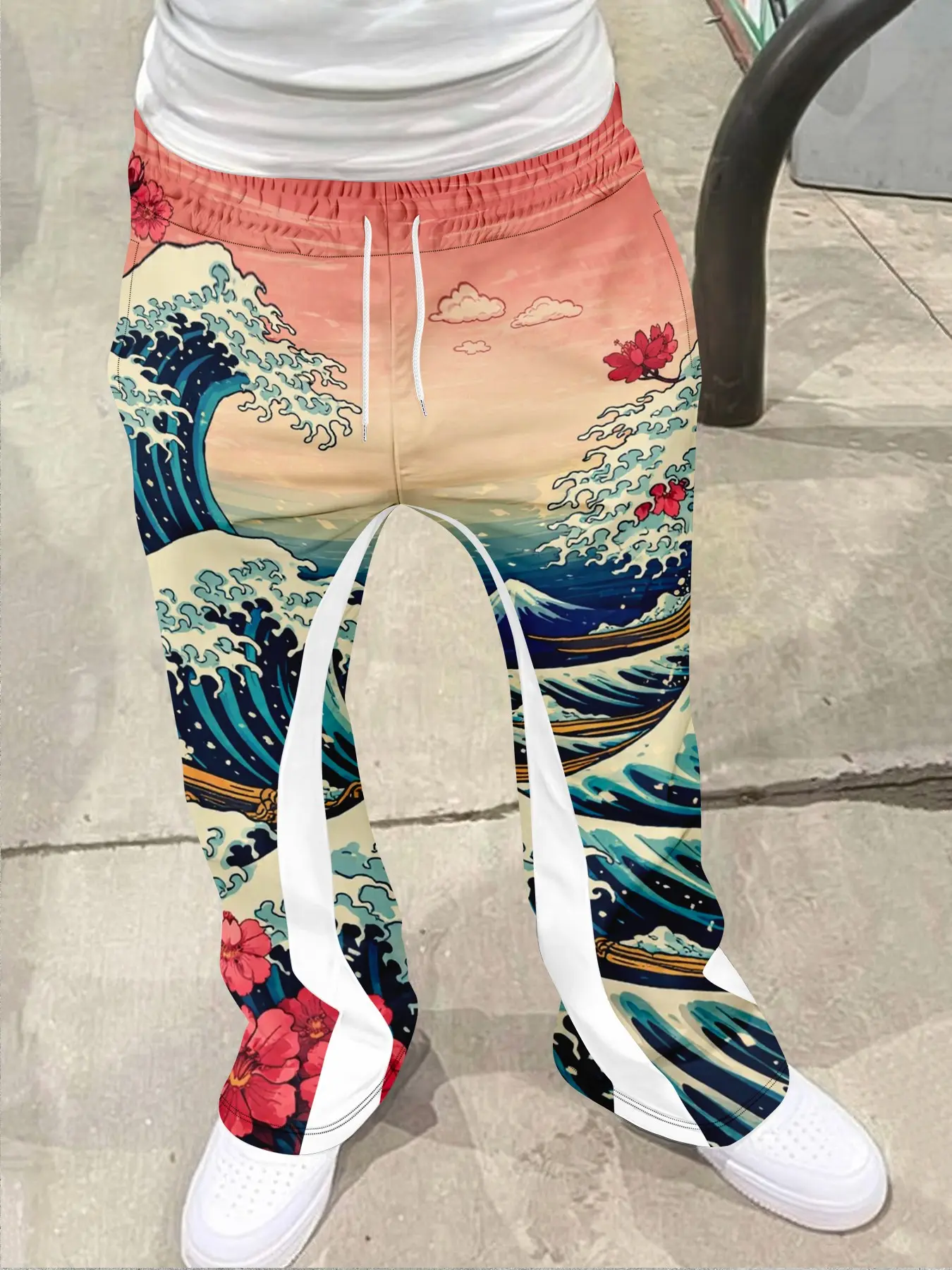 Kanagawa Giant Waves Japanese Art Bell Bottoms, Traditional Ukiyo-E Print Casual Pants, Bell Bottomed Pants, Fitted Geometric Pattern, All Seasons Wear, Casual Chic Bottoms, All Seasons Trousers