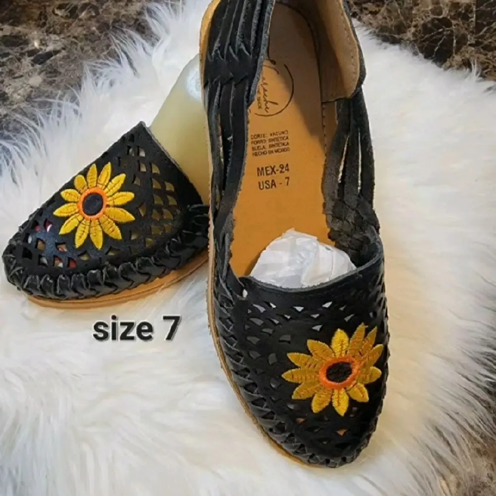 unico par de Huaraches  para mujer