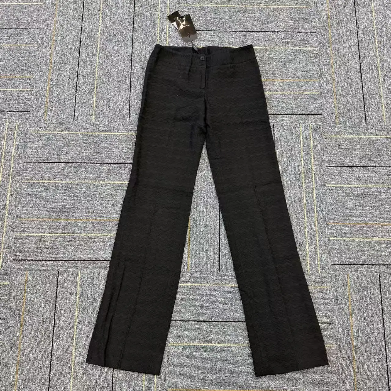 Pre-owned Dolce & Gabbana Pants for Women – Classic Designer Trousers N24159966