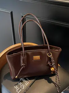 Fashionable Women's Bag 2026 New PU Retro Simple Versatile Handbag, Unique Shoulder Bag, Trendy Crossbody Bag, Stylish Female Accessories, Cross Body Bags