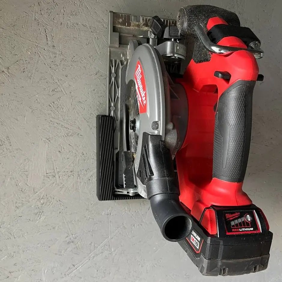 Wall Mount for Milwaukee M18 Circular Saw 3D Printed Petg