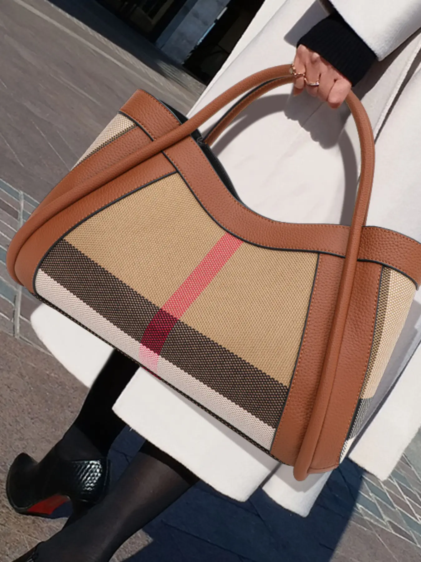 New 2026 Large-Capacity Women's Handbag, High-End Plaid Boho-Style Casual Bag with Bonus Mini Clutch, Stylish Practical Daily Shoulder Purse