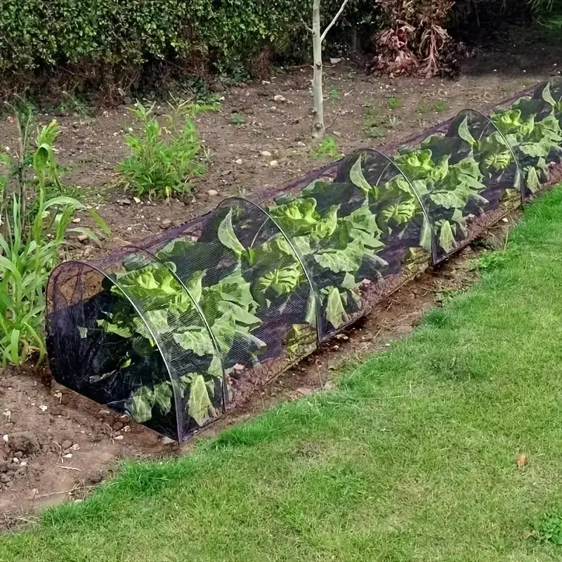 Expandable Adjustable Garden Plant Netting, Garden Plant Protective Netting, Plant Cages & Supports for Vegetable Gardens