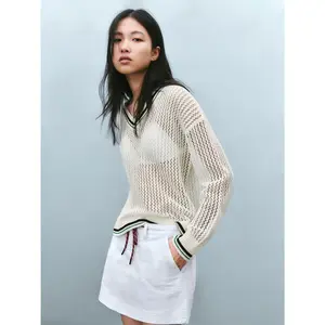 URBAN REVIVO 2026 Women's Basic Fitted V-Neck Knitwear Tshirt - Longsleeves, Viscose Fabric, Minimalist Casual Streetwear Women's Clothes Top