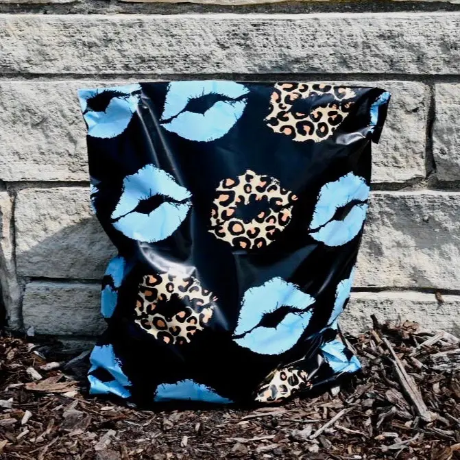 Turquoise leopard lips 14x17 poly mailers Turquoise leopard lips 14x17 poly mailers