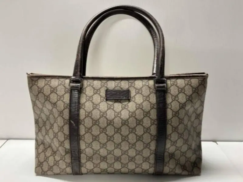 Pre-owned GUCCI Coated Canvas Tote Bags GG Supreme Dark Brown Leather Trim Commuter Handheld Tote Bag J8070235