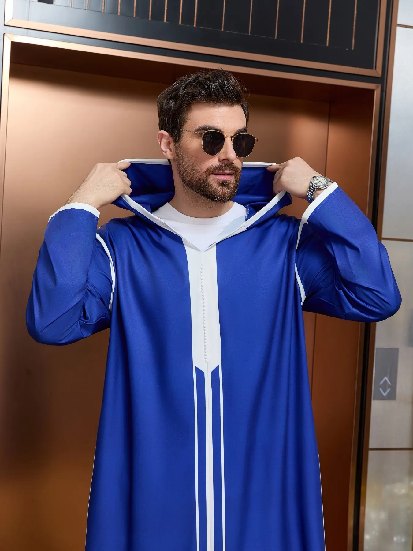 Classic Moroccan Style Men's Iftar Blue Colorblock Robe, Arab Thobe, Arabic Thobe, Modest Muslim Thobe For Muslim, Modesty Thobe, Casual Loose Long Sleeve Hooded Thin Islamic Robe, Traditional Festival Clothing, Elegant