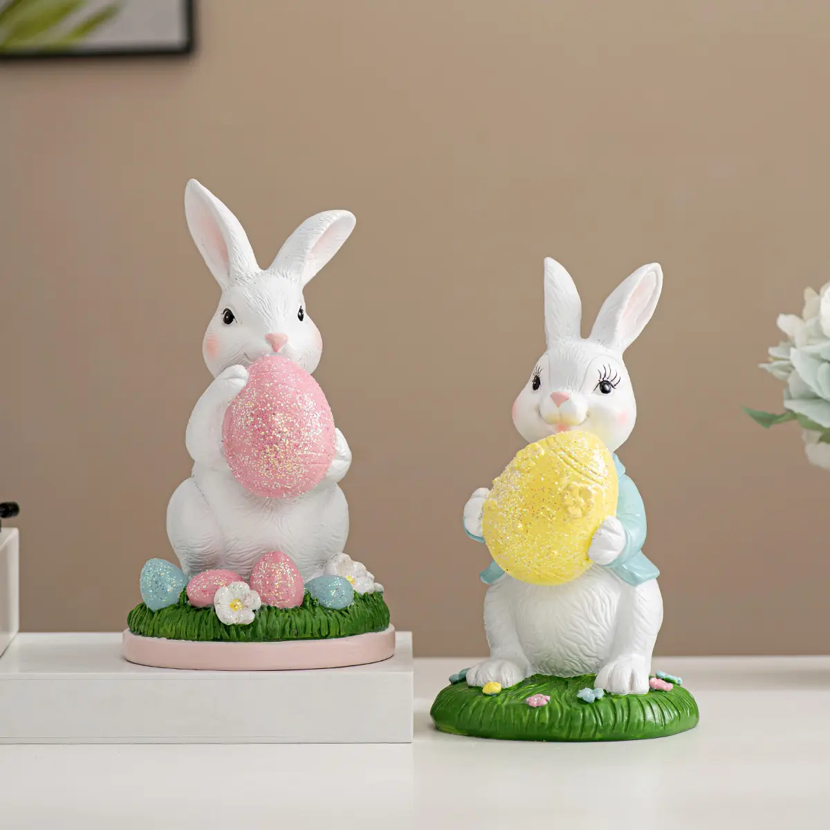 Cute Rabbit Shaped Ornament, Resin Craft for Easter Decor, Perfect for Restaurant Living Room Home Decoration, Holiday Gift Choice, Home Ornaments, Decorative Sculptures, Resin Animal Sculptures