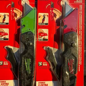 Milwaukee Custom Powder-Coated Knife! Titanium Multitool Blades Well Designed Blades