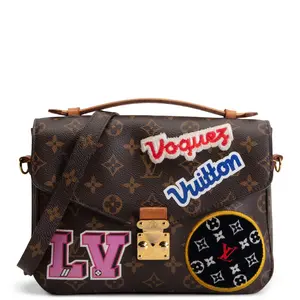 Pre-owned Louis Vuitton Monogram coated canvas with vachetta leather trim Crossbody Bags Monogram Pochette Metis Travel Patches OUTLET FINAL SALE