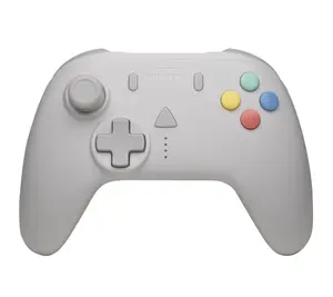 Retro Fighters StrikerDC Dreamcast Wireless Controller - White Retro Fighters StrikerDC Dreamcast Wireless Controller - White