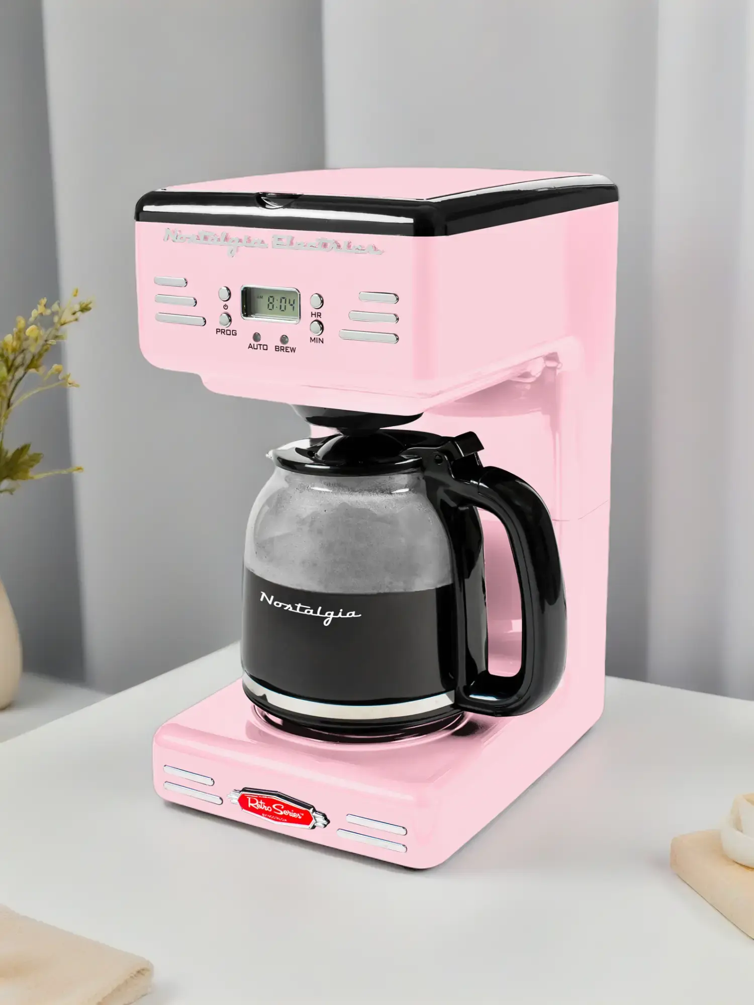 Retro 12-Cup Coffee Maker, Pink Retro 12-Cup Coffee Maker, Pink