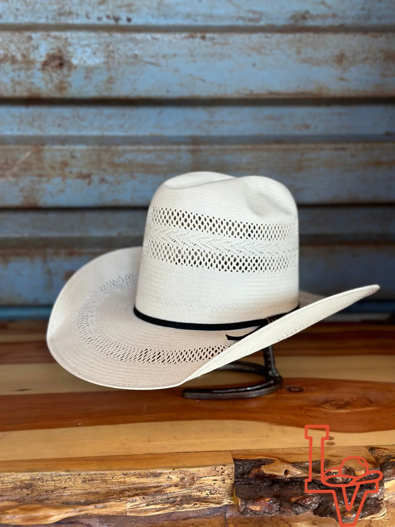 Laredo Straw Hat Open Tall Crown Snow Drift White