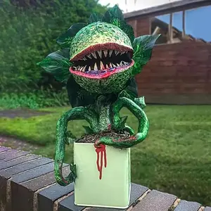Horror Piranha Flower Garden Statue, Cannibal Plant Figurine, Artificial Corpse Flower Resin Sculpture, Halloween Scary Decorative Prop for Home Decor