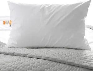 Wyndham Wynrest Cluster Pillow Queen 20x30 Firm Hotel Pillow 100% Direct Firm| Used in Many Hotels & Resorts | Perfect for Back, Side, Sleepers (1, 20x30)