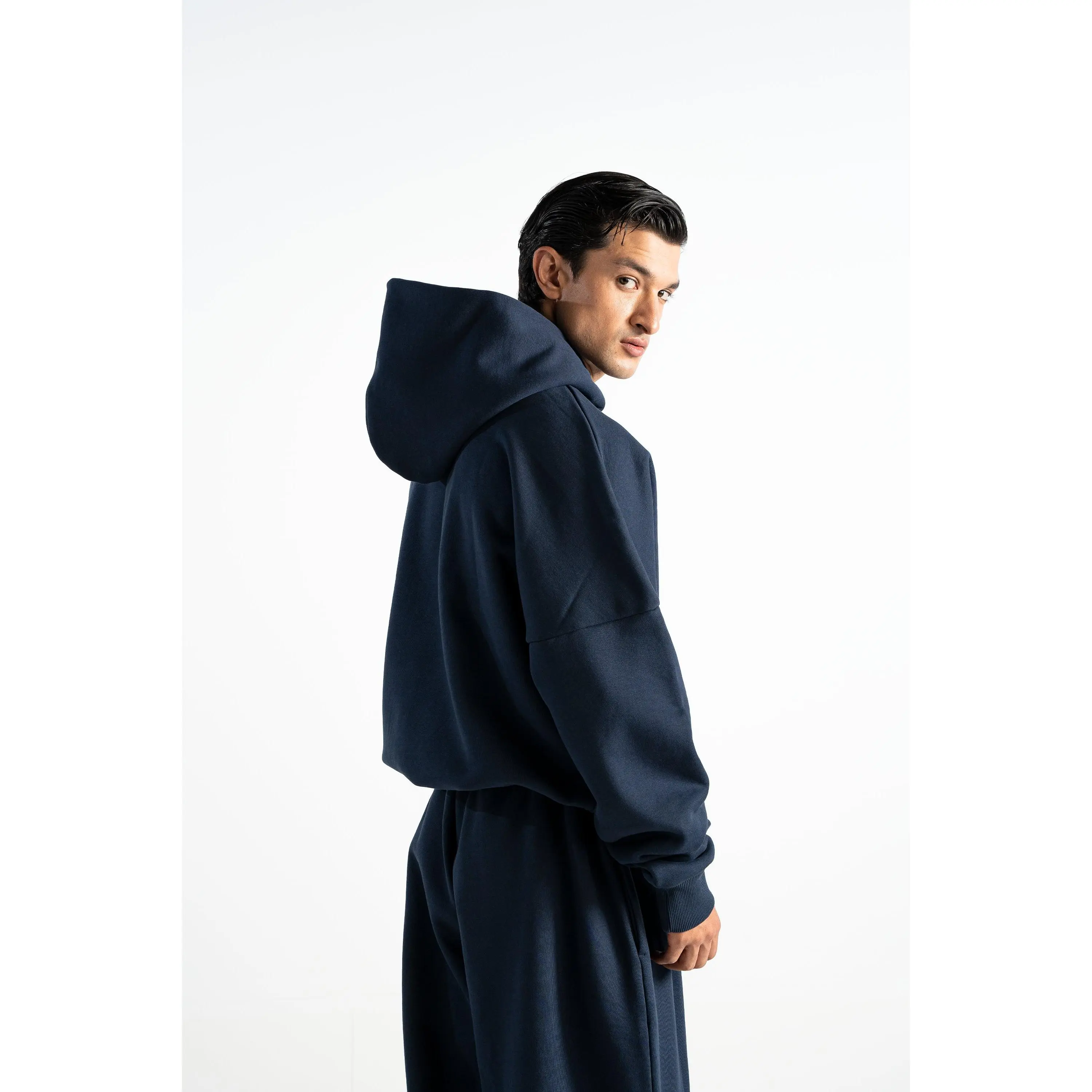 Heavyweight Boxy Hoodie 520GSM – 100% GOTS Organic Cotton Oversized Unisex Pullover Hoodie [Deep Navy]