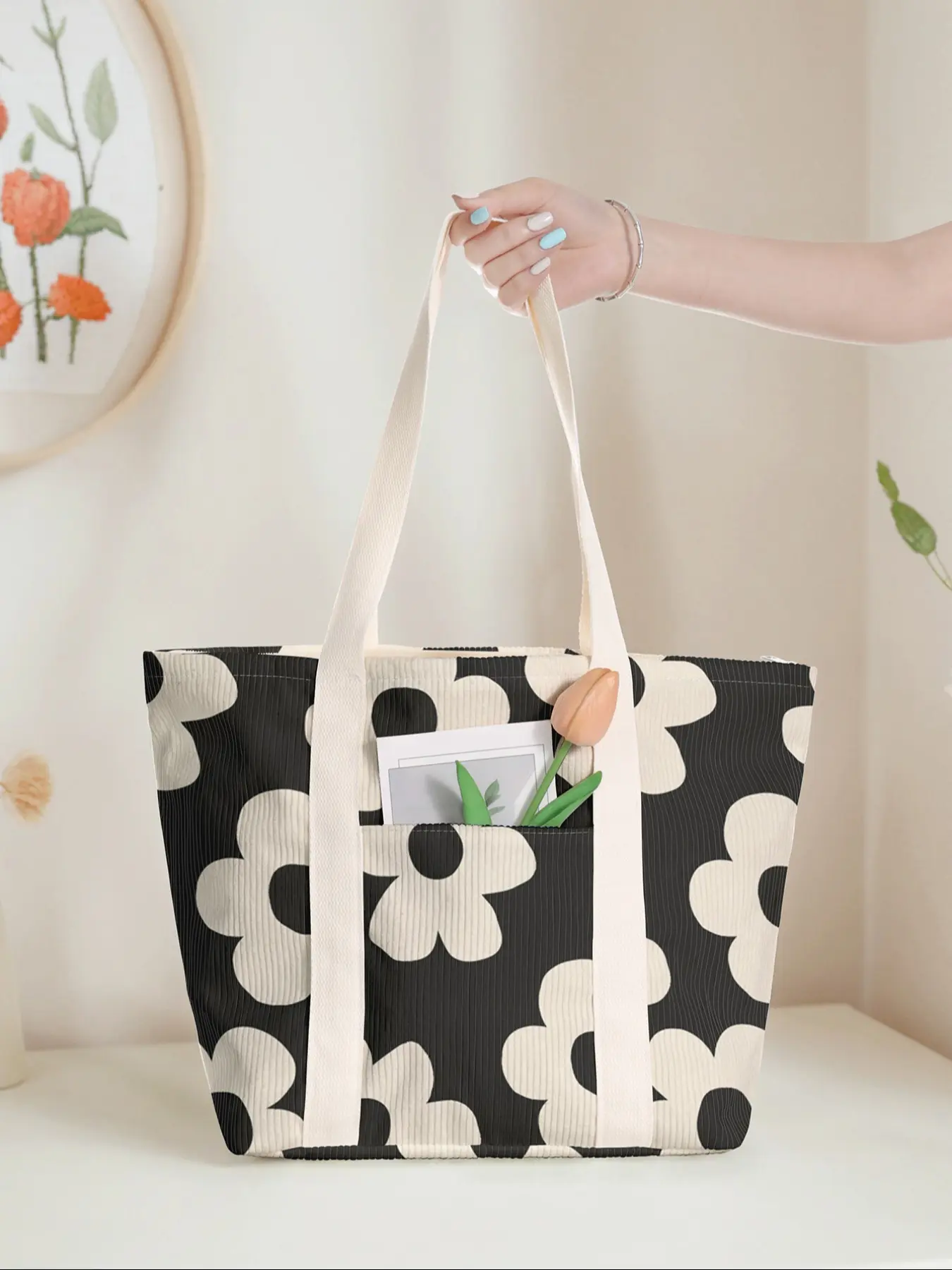 Cartoon Vibrant Floral Print Strawberry Print Large Capacity Tote Bag, Casual Shoulder Backpack with Zipper Closure, Ideal for Gym Beach Work Travel
