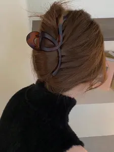 Set of 5 Durable Tortoiseshell Hair Clips, Different Shapes, Dragonfly Clip, Perfect for Elegant Hairstyles, Ideal Women's Accessories for Daily Use