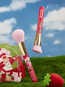 Strawberry Shortcake 2pcs Cartoon Character And Strawberry Printed Pink Makeup Brushes