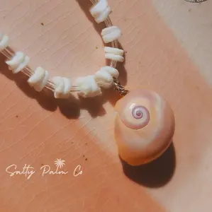 Handmade Shell Necklace with Unique Shell Beads and Central Large Shell Pendant with puka shells White Puka & Moon Snail Necklace • Handmade Coastal Choker • Real Florida Shell Jewelry • Boho Beach Girl Necklace • Surfer Style Summer Jewelry