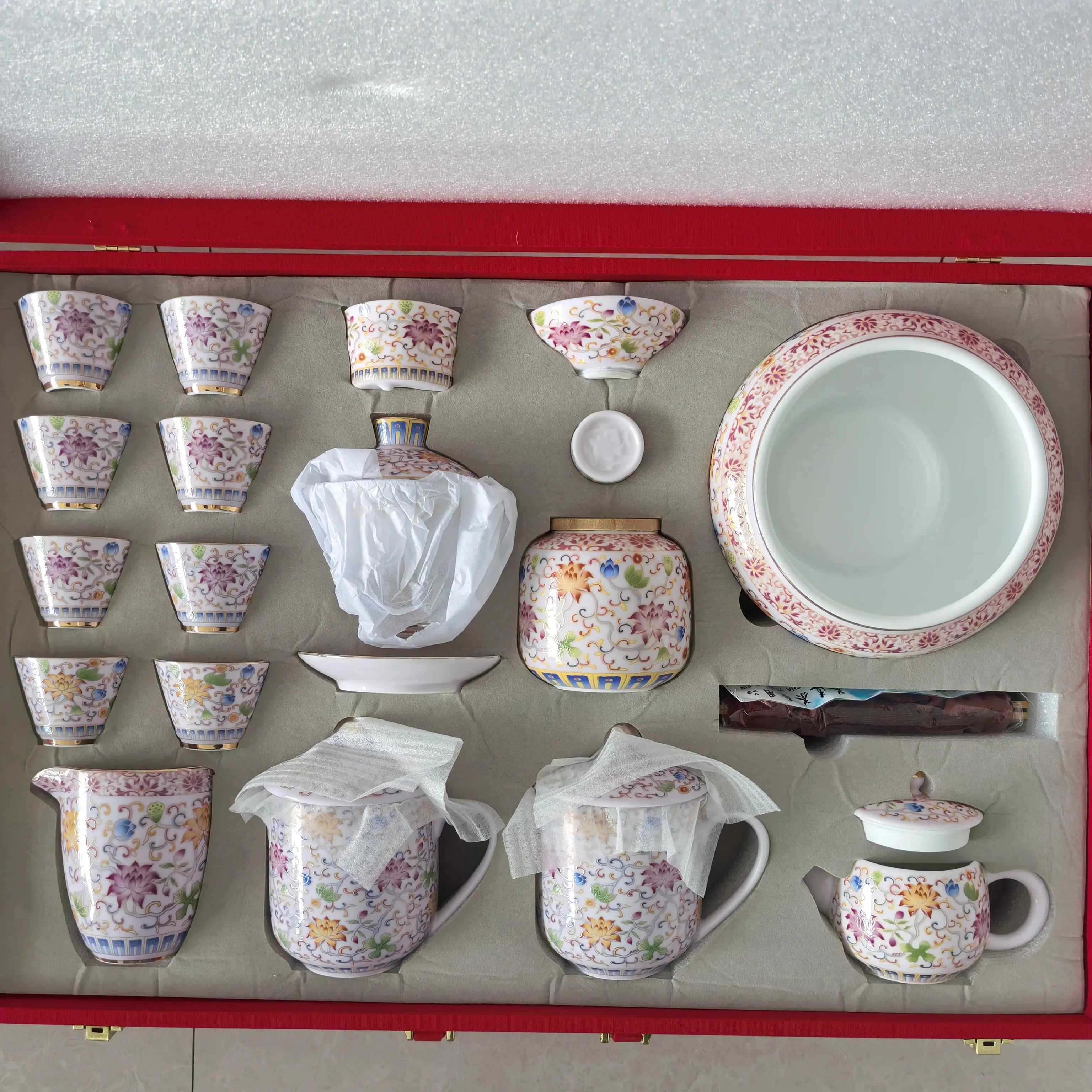 Enamel Color Floral Porcelain Full Tea Set (18pcs)