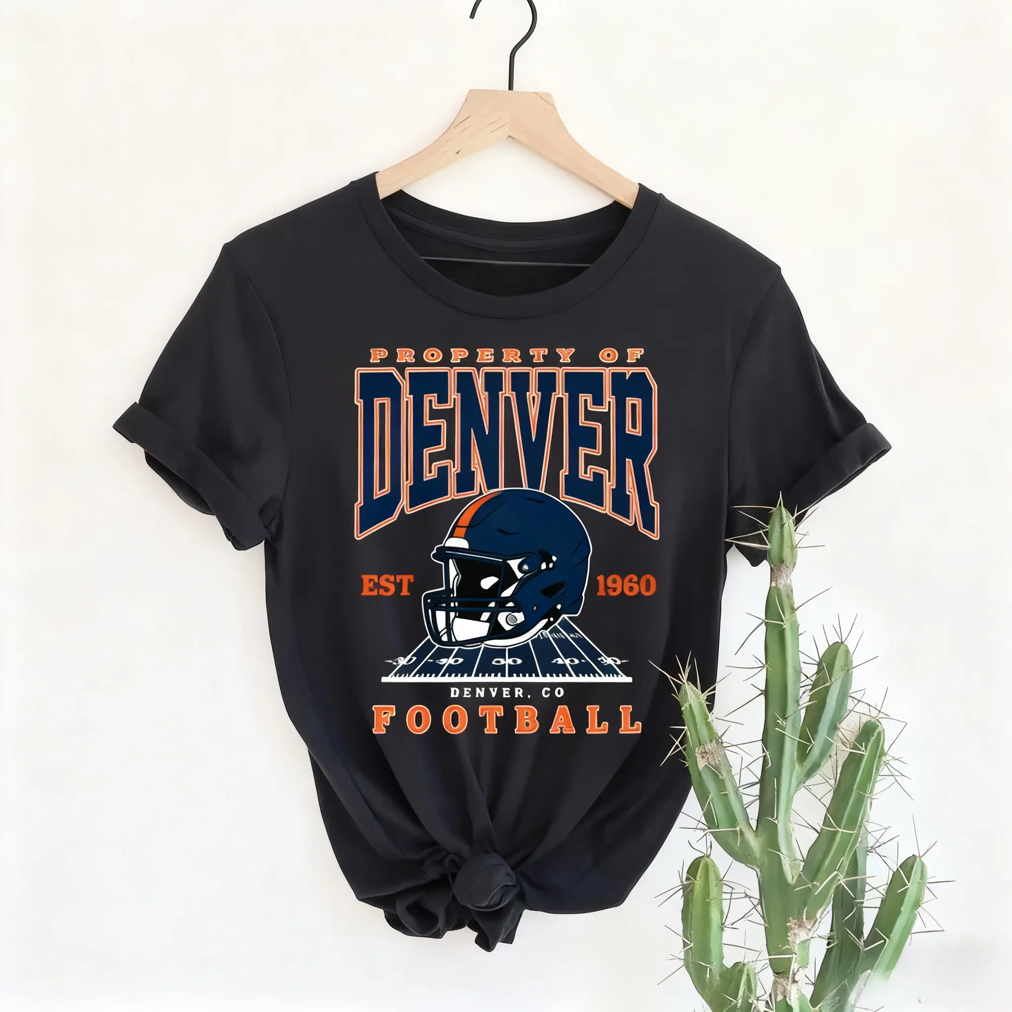Black Retro Football-Themed Tee with Bold Text & Graphic Print - Vintage-Inspired Casual Short-Sleeve Crew Neck Top, Classic Sports Style Apparel