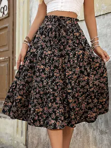 Vintage Ditsy Floral High Waist A-Line Skirt, Fitted Casual Boho Bohemian Style, Spring & Fall Fashion, Leaf Hem Design, Women's Clothing, Womenswear, Floral Pattern Skirt