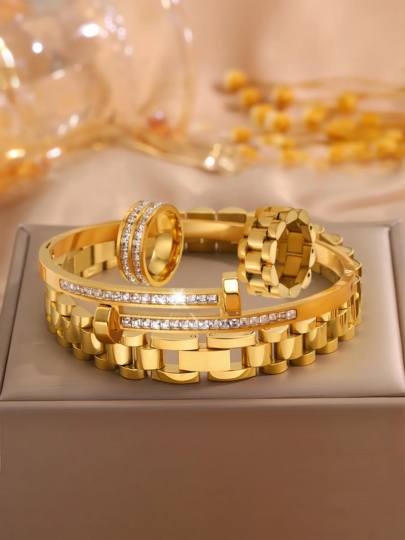 4-piece elegant and luxurious stainless steel bracelet and ring set, suitable for both women and men, durable and trendy accessories for daily travel, Fashionable Jewelry Set, Jewellery Gift Set