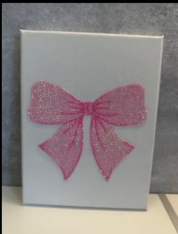 bow bedazzled canvas 8X10