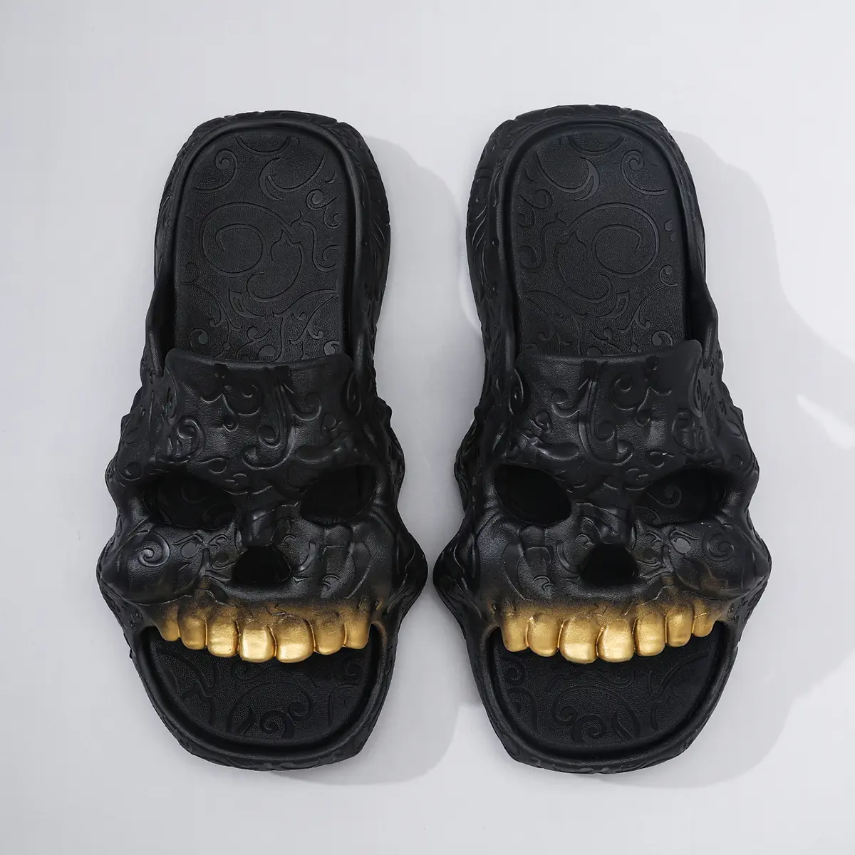 Men's 3D Embossed Skull Slip-On Clogs - Breathable Hollow EVA Upper, Cushioned Step, Button-Accented, Platform Lift, All-Over Print, 2-Way Wear Ankle Shoes for Gothic Streetwear, Halloween Cosplay
