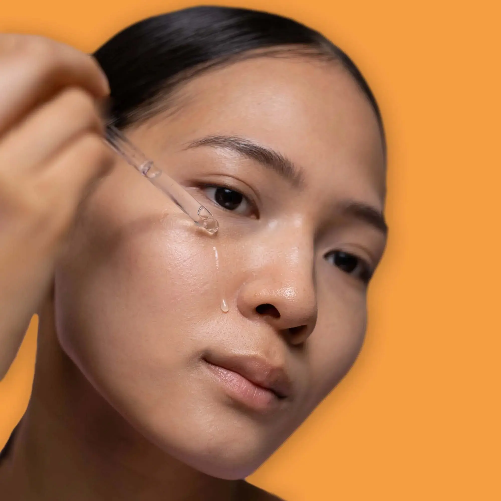 Turmeric Radiance Serum, Face Care Product for All Skin Types, Daily Application for a Radiant Glow