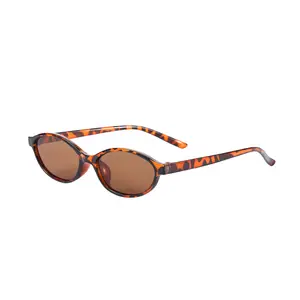 Retro Oval Sunglasses for Women Chic Cat Eye 90s Sunnies Lightweight Narrow Shades Trendy UV Protection Tortoise Shell Frame