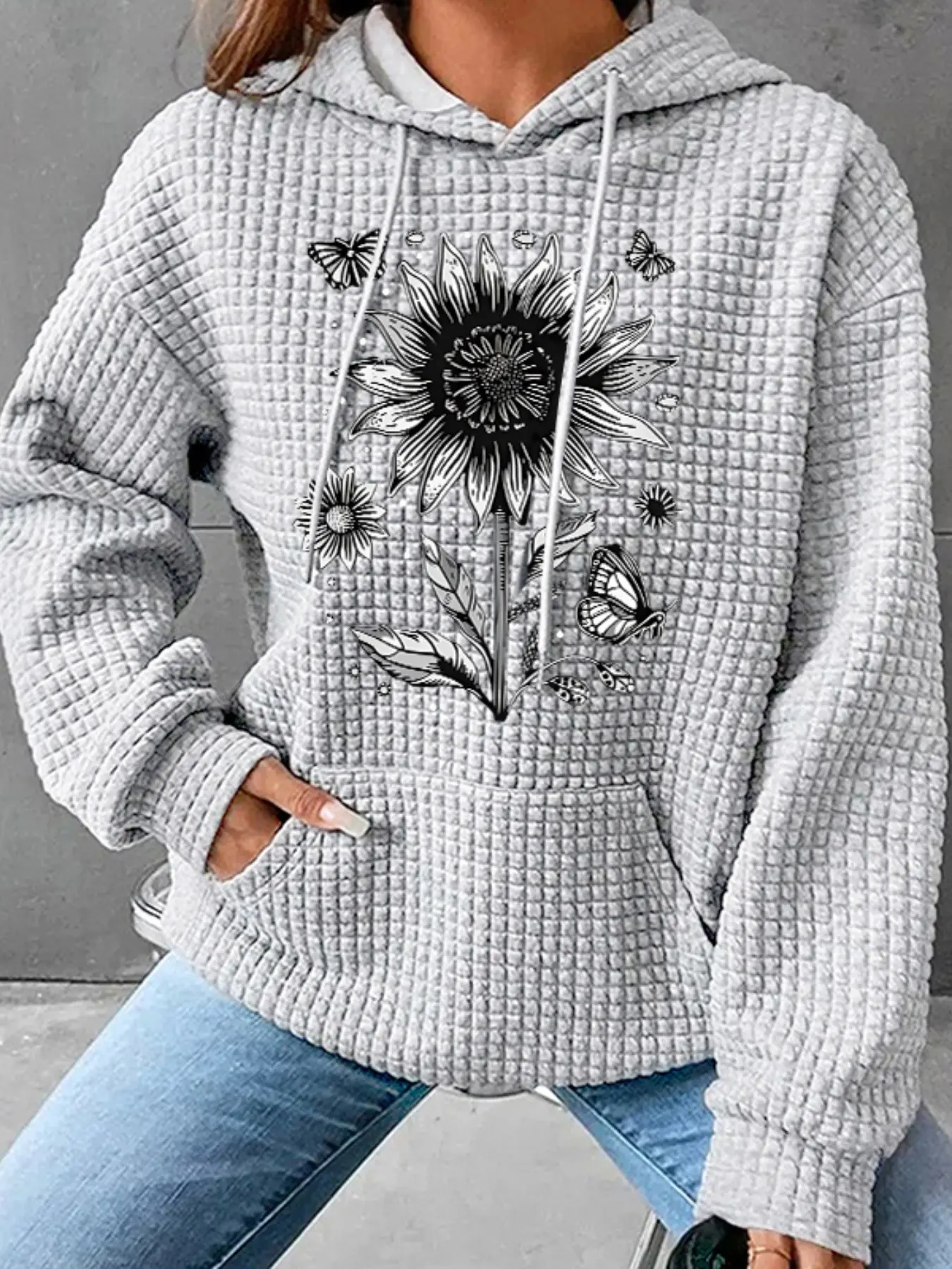 Women's Trendy Butterfly Print Floral Hoodie, Lady Long Sleeve Knit Pullover Sweatshirt with Pocket, Fall & Winter Casual Top, Comfortable Loose Fit, Womenswear Piece