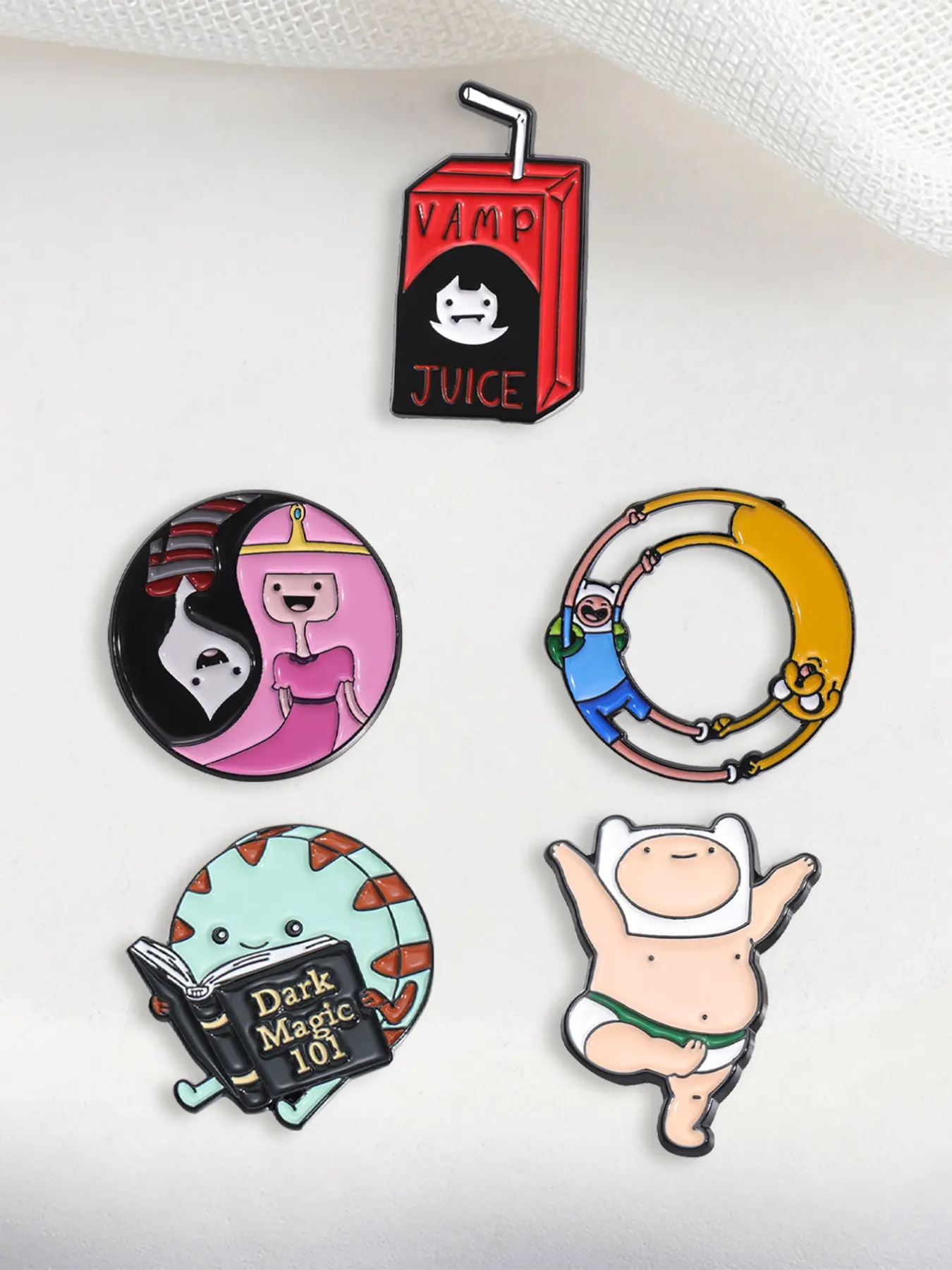 Adventure Time Enamel Lapel Pins Set, Retro Vintage Aesthetics Nostalgic Anime Collectible Accessories, Perfect Gift for Cartoon Fans, 5-Piece Brooch Collection