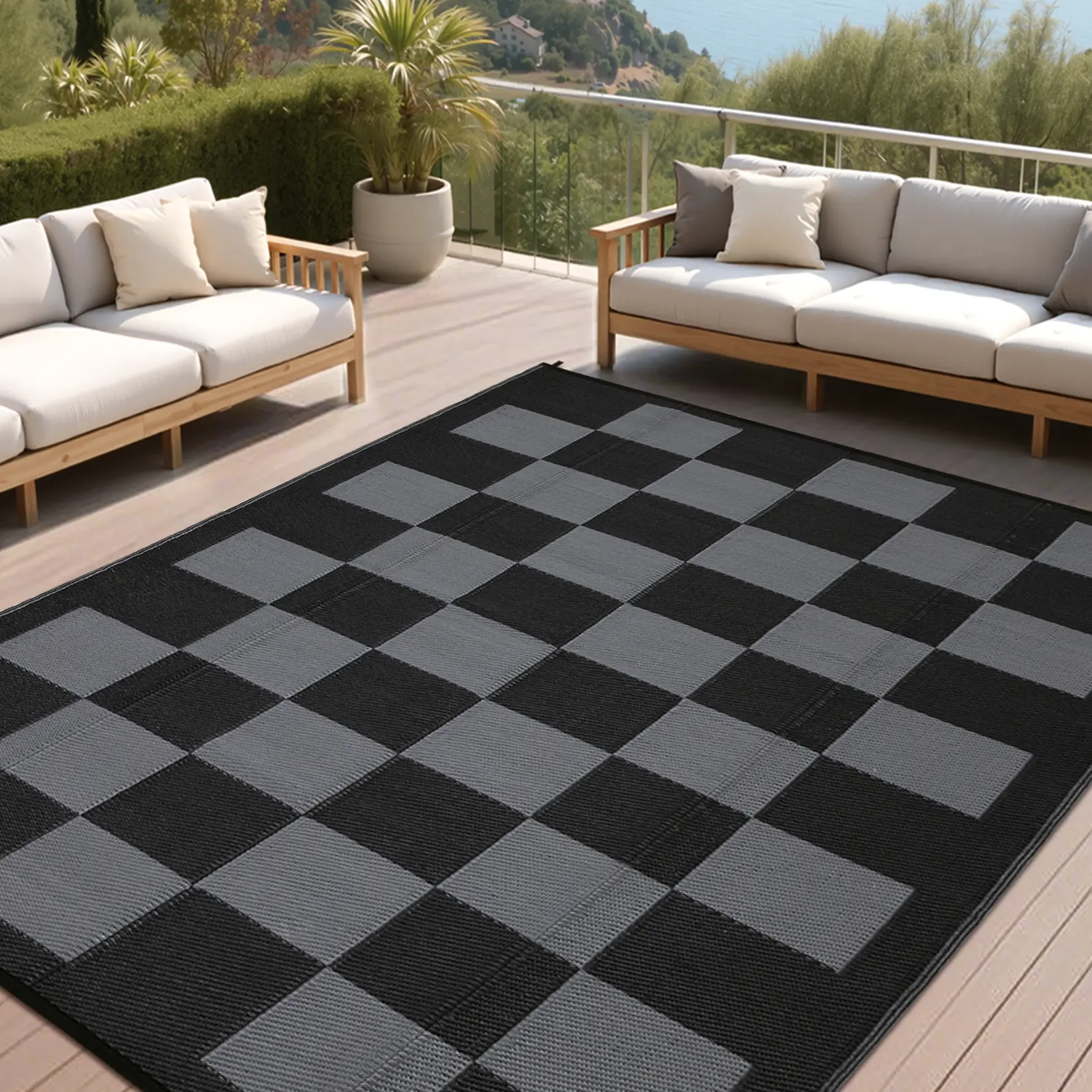 Modern Plaid Reversible Patio Rug, Washable Double-Sided Plastic Straw Rug for Porch, Camping, Outdoor Spaces