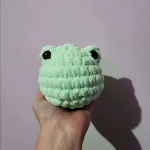 Chonky Frog Plush
