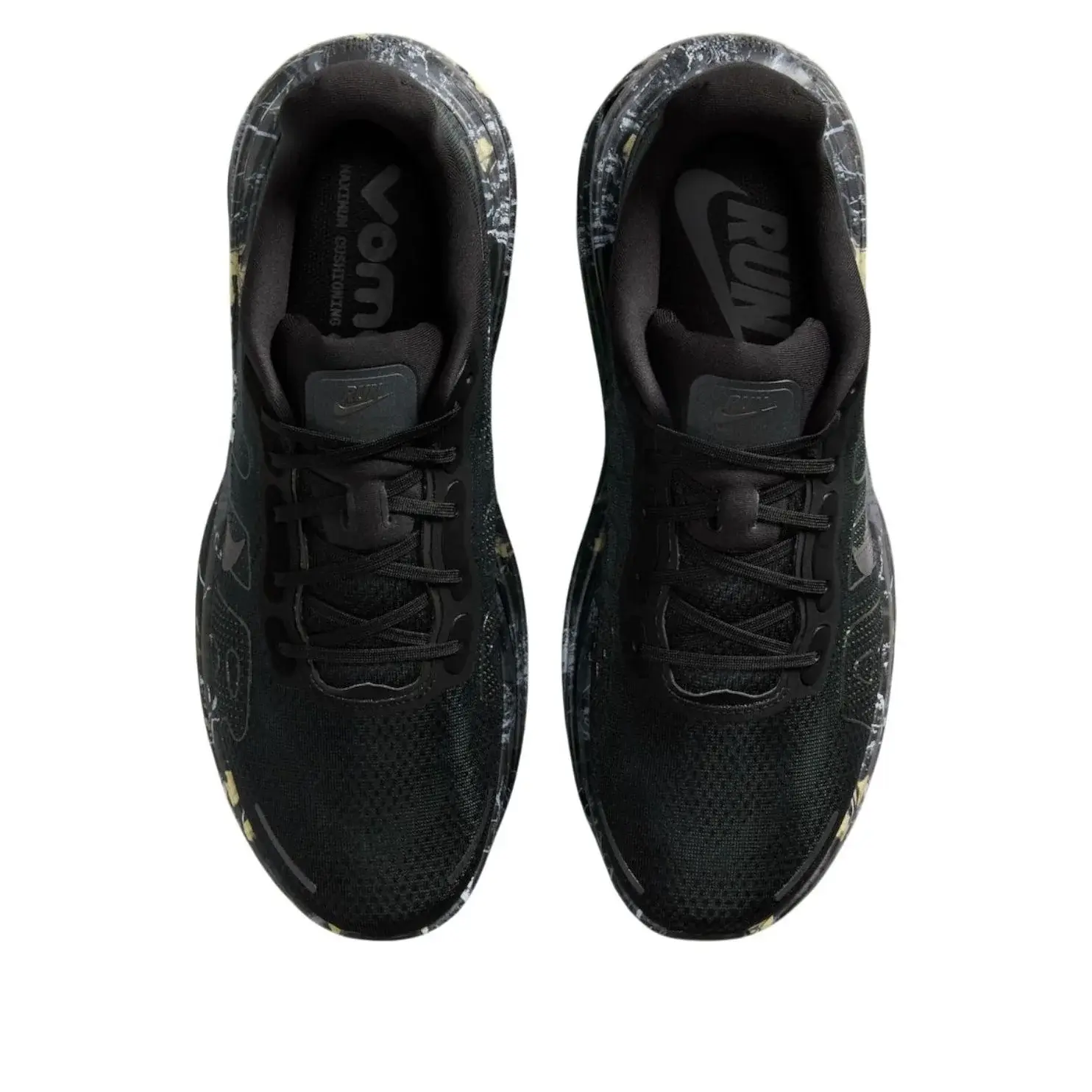 Nike Men\'s All-Black Lightweight Running Sneakers Nike Free Run 2018 Triple Black Rn 2018 Nike Free Mens All  main image 2