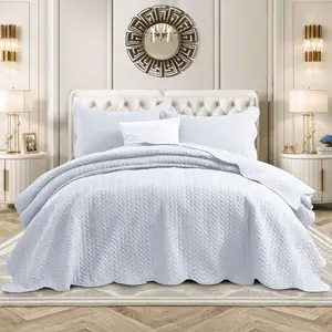 Soft & Breathable 3-Piece Quilted Bedspread – Leaf /  Floral Designs, Skin-Friendly Microfiber, Lightweight Year-Round Bedding – Available in (Twin – 1 Pillow Sham), Queen, King and California King sizes