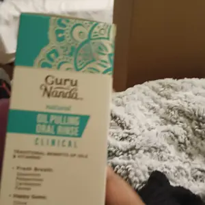 Product Review of GuruNanda Cocomint Pulling Oil with 7 Essential Oils & Vitamins D, E & K2 - 8 oz from C**a W**s 2**
