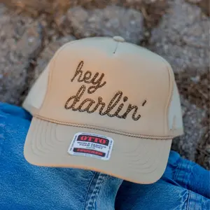 Hey Darlin' Rope Trucker Hat - Brown Thread, Embroidered "Hey Darlin'" Text, Rope Detail, Baseball Cap Style, Perfect for Various Occasions