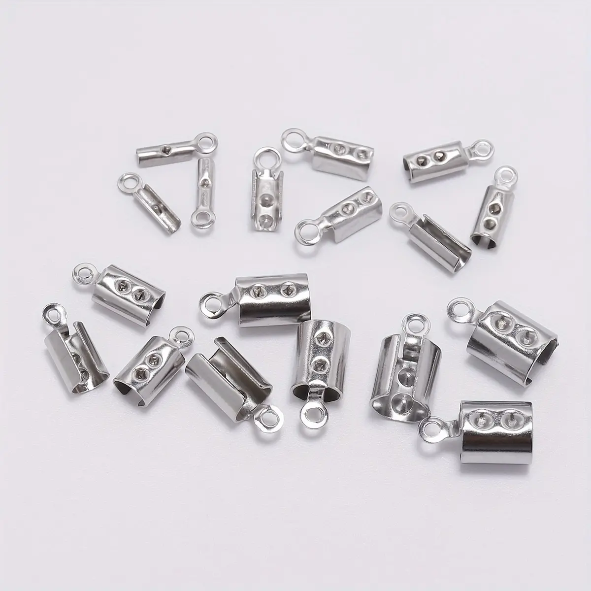 50Pcs/lot Stainless Steel Cords Crimp End Beads Clasps With Hole Leather Clip Tip Fold Crimp Bead Bracelet Connectors For Jewelry Making DIY Beading Accessories (Size 1mm/2mm/3mm/4mm/5mm)