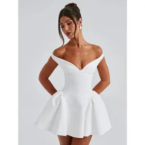 2024 Winter New Fashionable Elegant Off-Shoulder Bustier Bodycon Dress with a Cinched Waist and Puff Sleeves